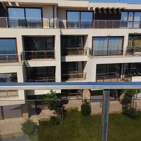 Swan Bay Complex Lejlighed *