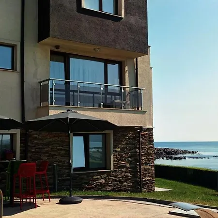 Swan Bay Complex Apartment Chernomorets