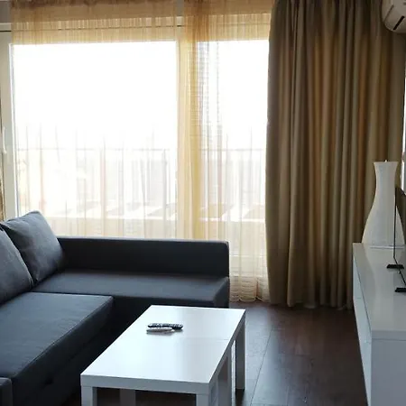 Swan Bay Complex 아파트 *