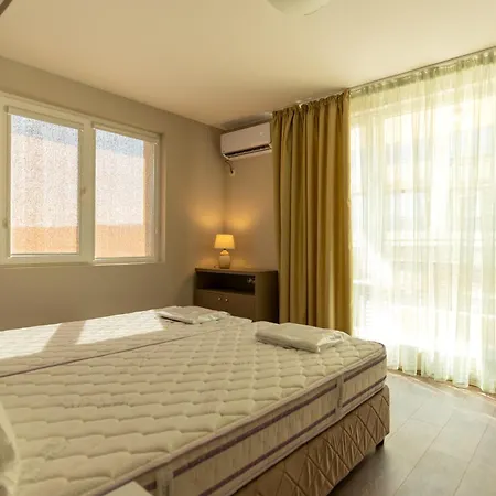 Swan Bay Complex Apartment
