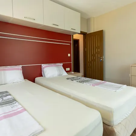 Apartment Swan Bay Complex
