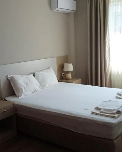 Swan Bay Complex Apartment