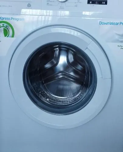 Swan Bay Complex チェルノモレツ