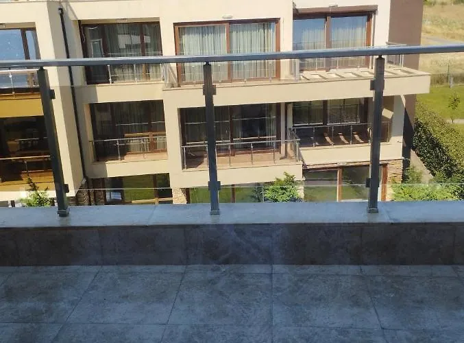 Swan Bay Complex アパート チェルノモレツ