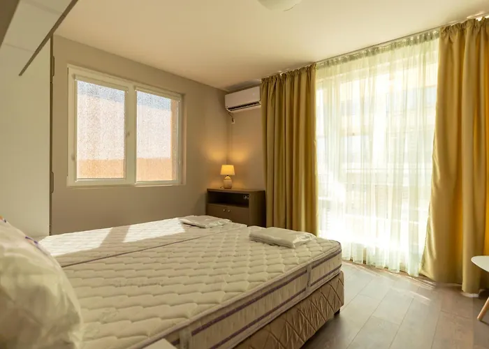 Swan Bay Complex Apartment